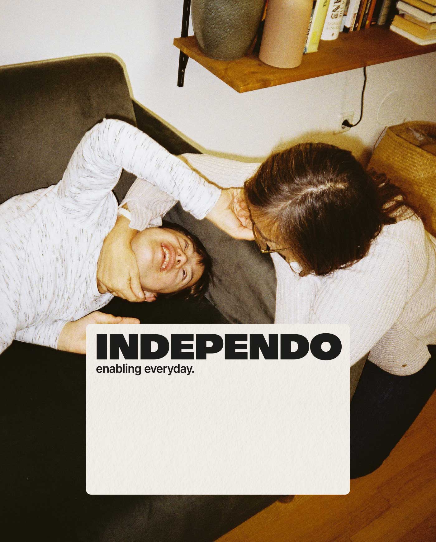 independo_contact-card-on-pic_1400x1740@2x