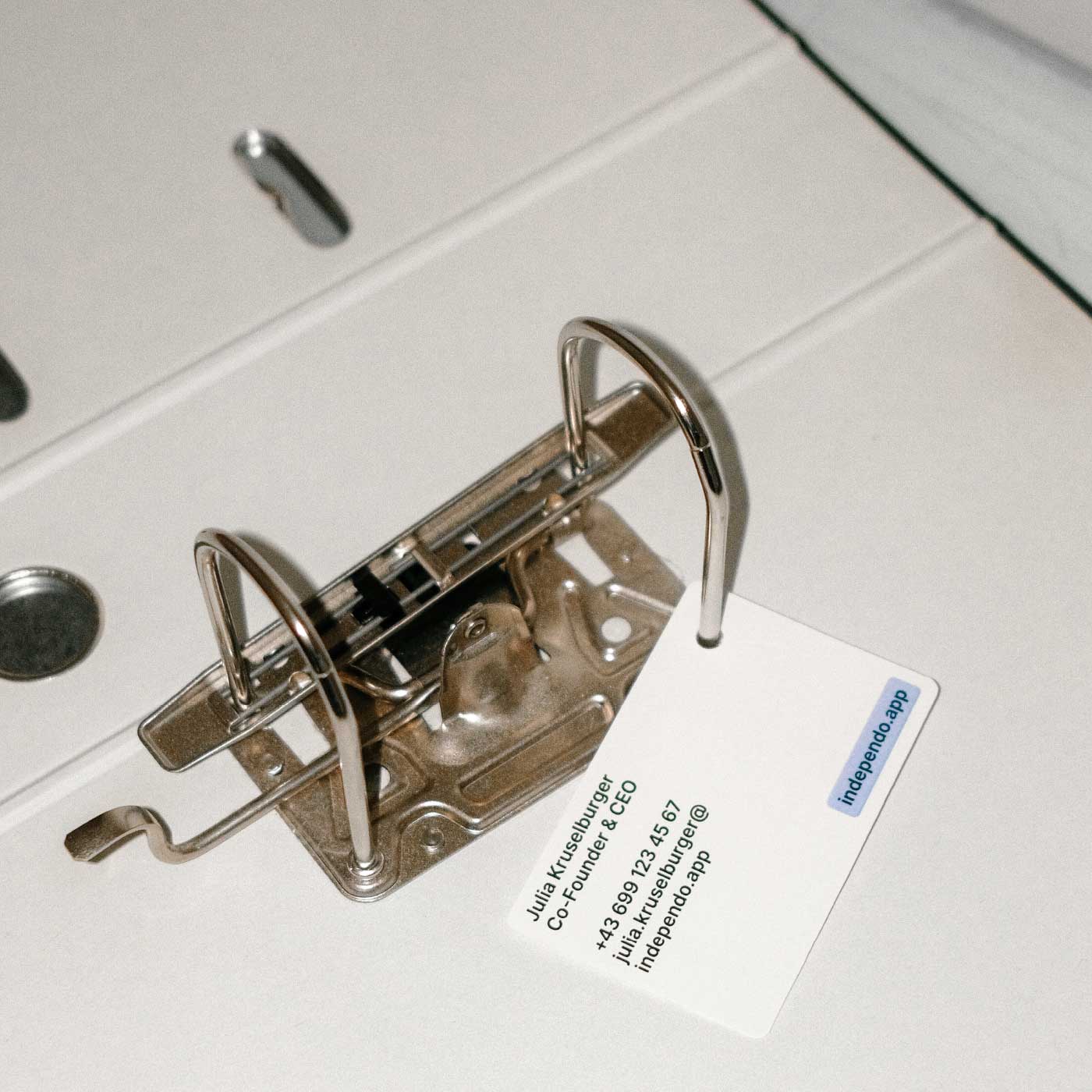 independo_contact-card_1400x1400@2x