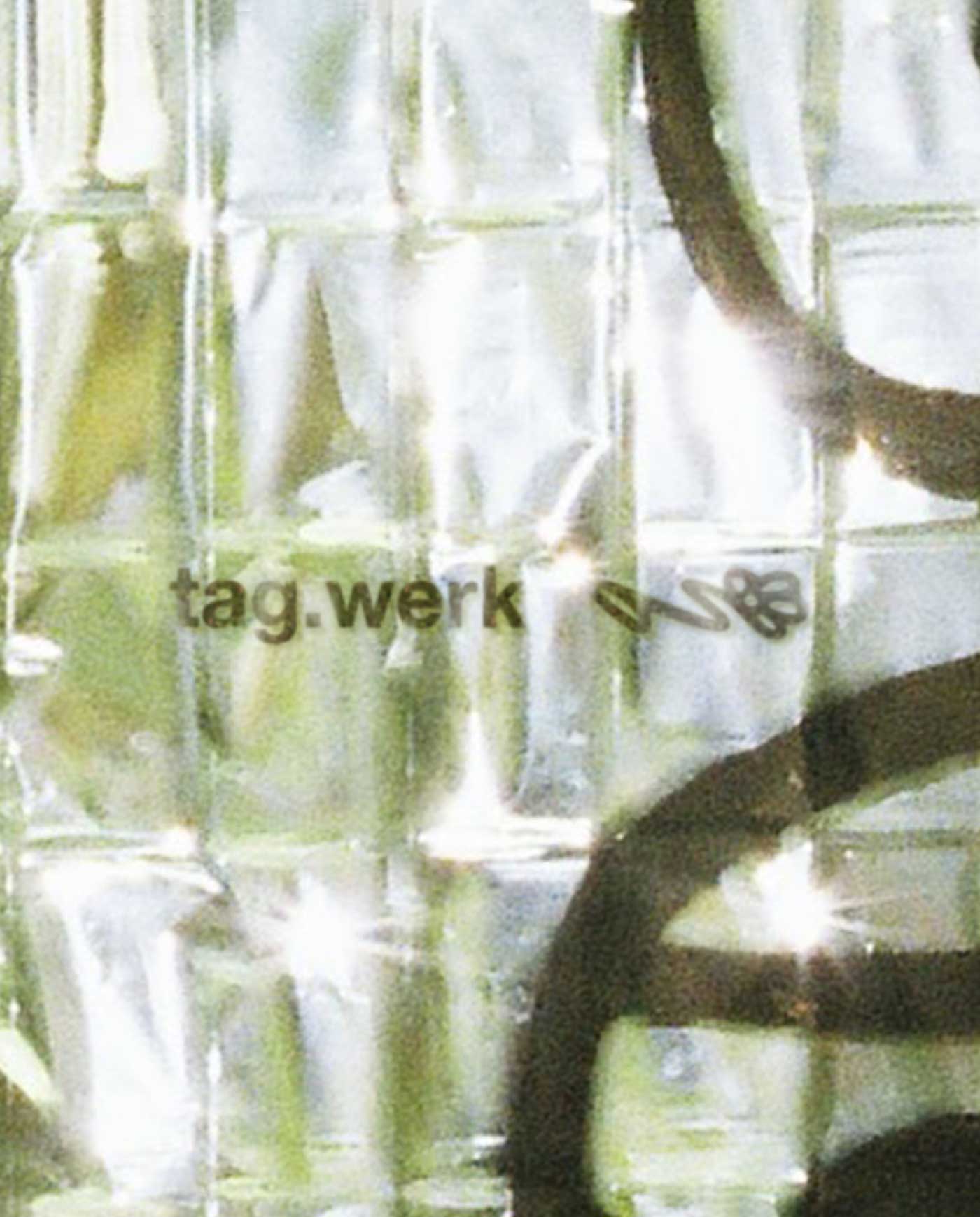 rad-bag_logo-gif-7_1400x1740@2x