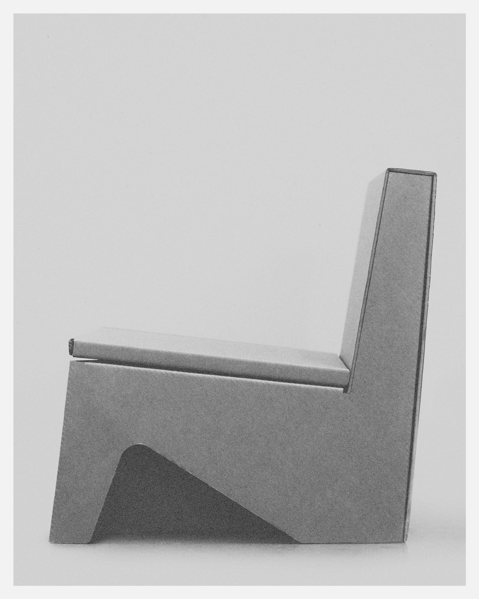 rawty_photography_cardboard-furniture-01