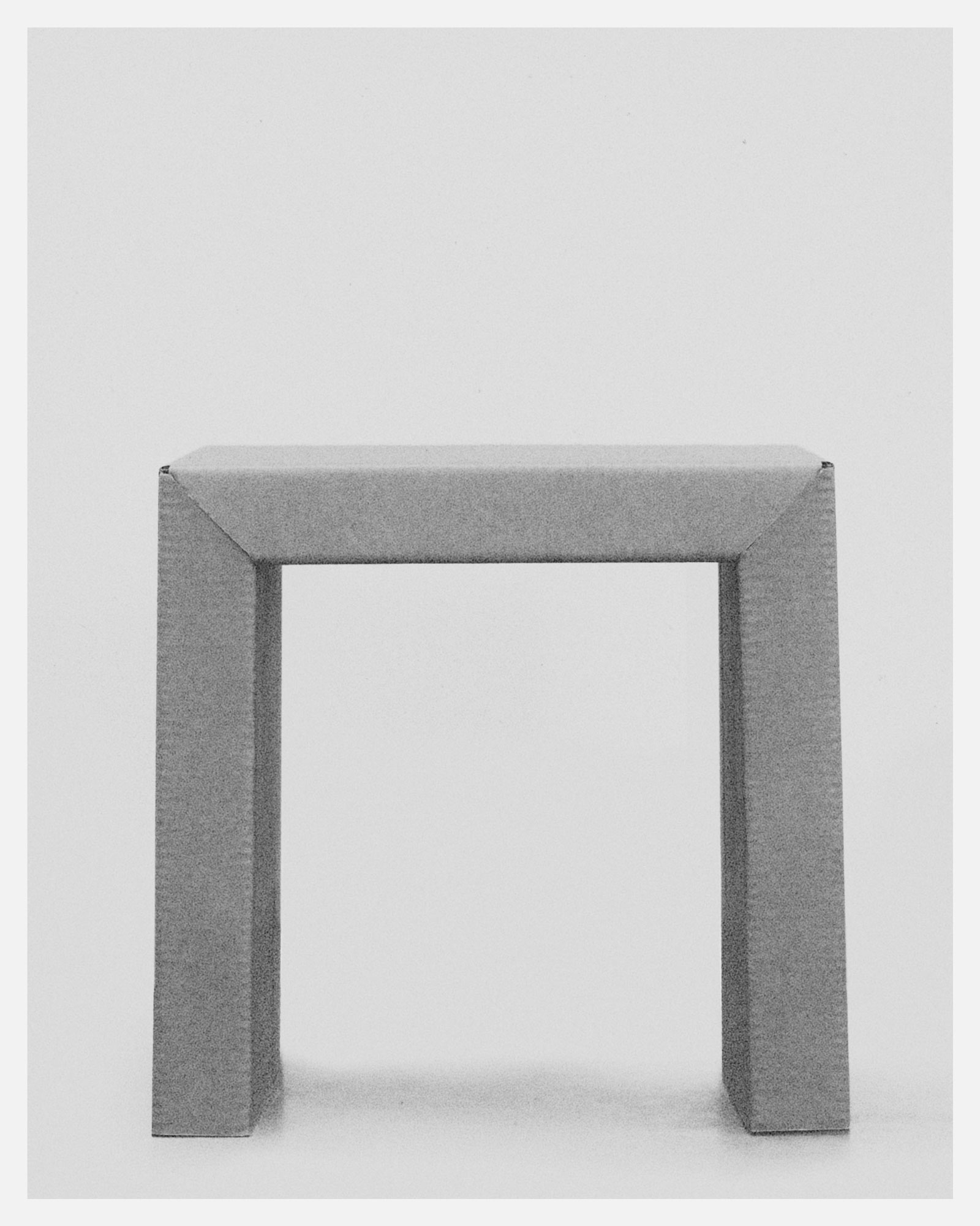 rawty_photography_cardboard-furniture-07