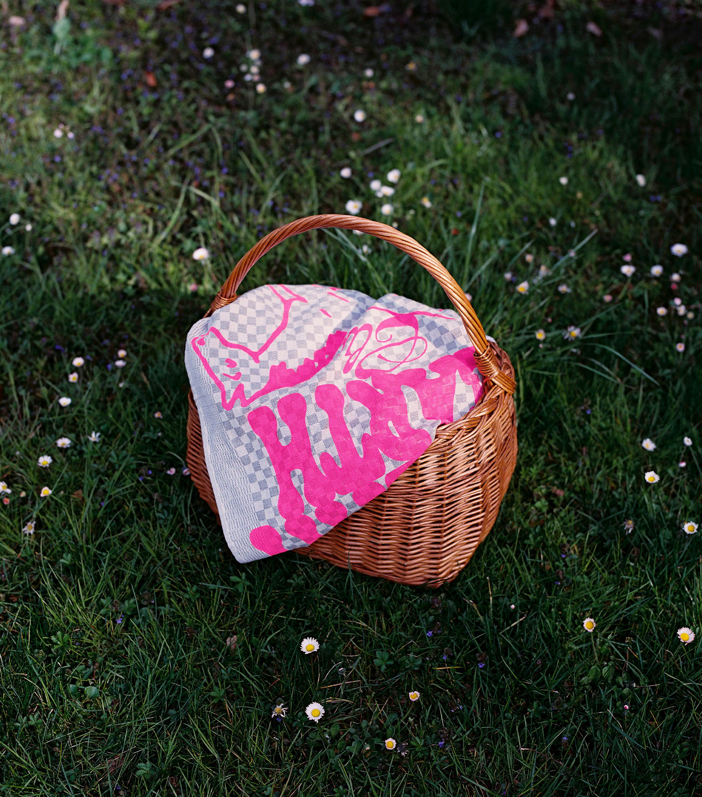 rawty_tea-towel_easter-basket@2x